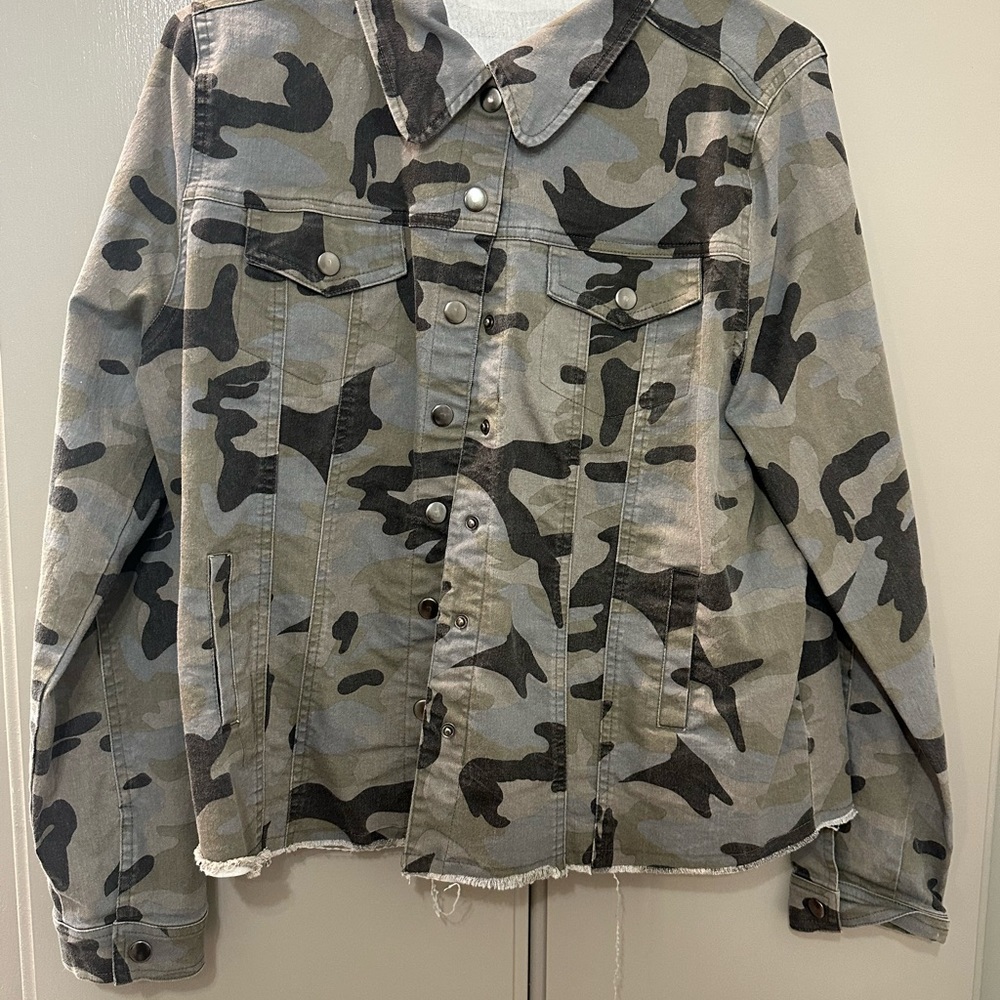 UMGEE Camouflage Denim Jacket